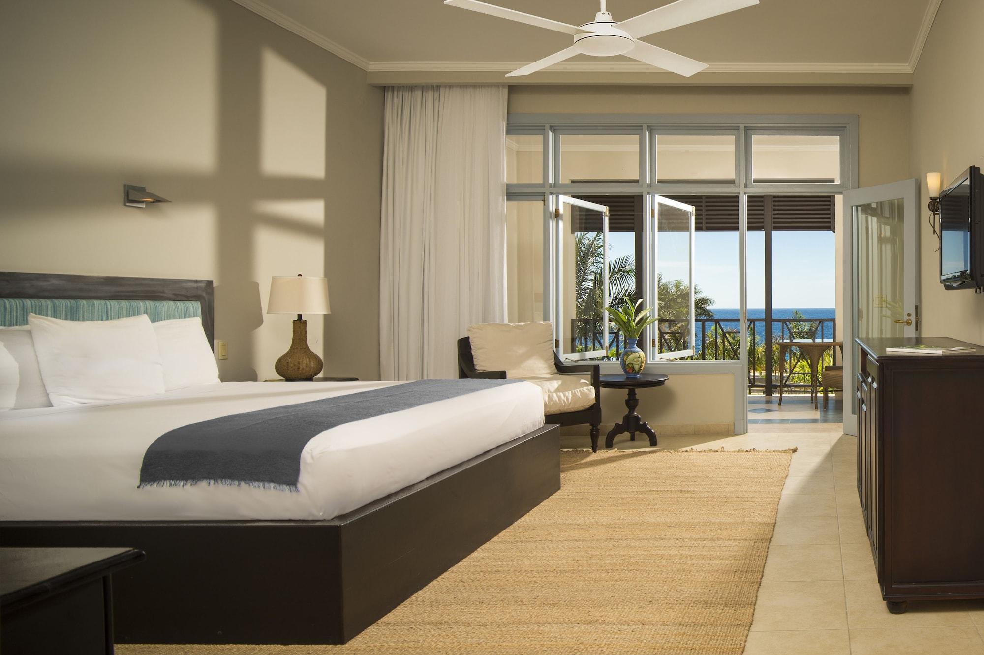 The Cliff Hotel Νεγκρίλ Εξωτερικό φωτογραφία
