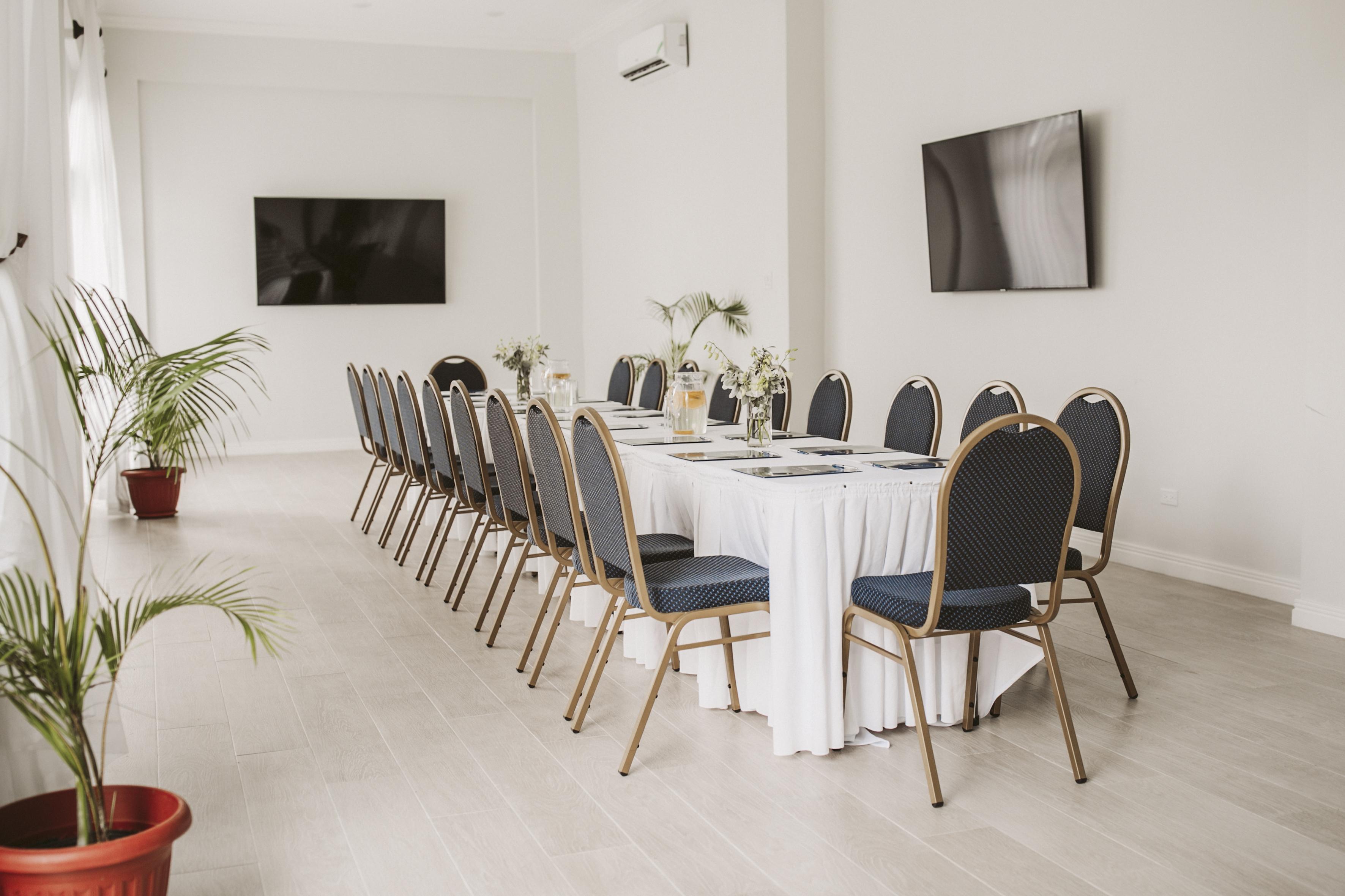 The Cliff Hotel Νεγκρίλ Εξωτερικό φωτογραφία