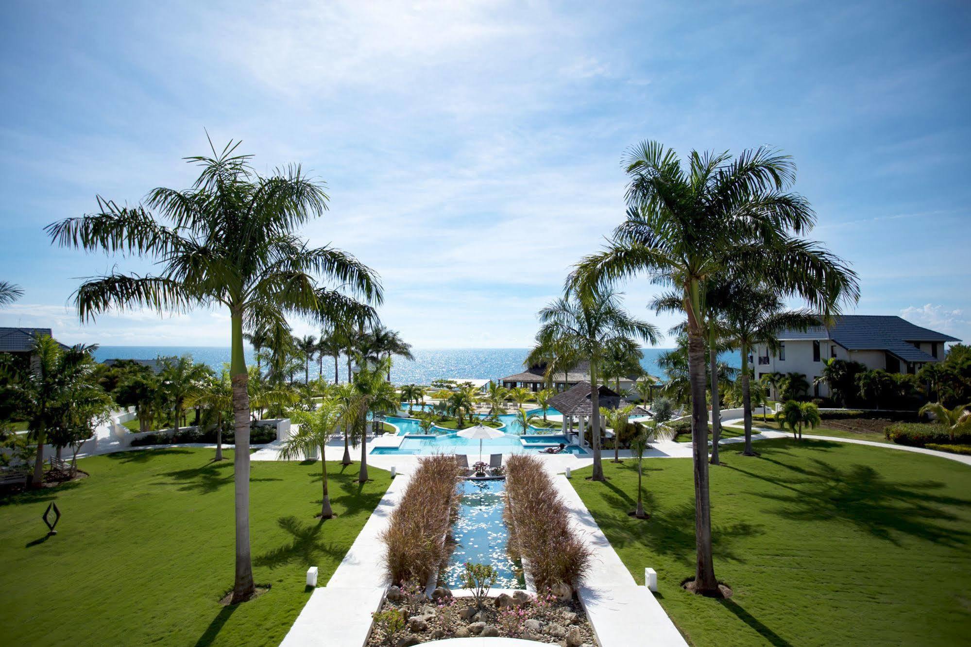 The Cliff Hotel Νεγκρίλ Εξωτερικό φωτογραφία